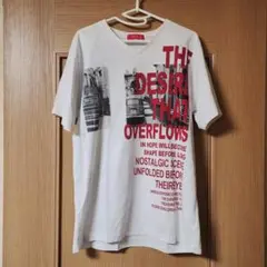 AVAIL JEAN　アベイルジーン　グラフィックプリント Vネック Tシャツのサムネイル