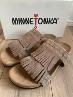 MINNETONKA フリンジサンダル ベージュ　size9