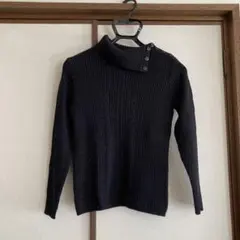 HAMONICA黒のタートルネックセーター ボタン付き