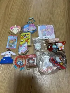 サンリオ　ガチャガチャ　食玩付録セット16点