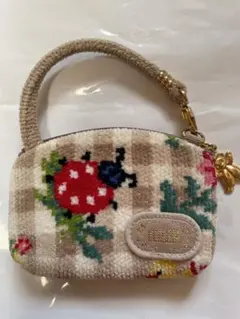 フェイラー　ハイジチェック　ベージュ　ミニポーチ　新品 FEILER MAGAZINE 詳細 | フェイラー(FEILER)オフィシャル