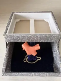 Item thumbnail for item 009f56e3-2b2e-4ff3-b6c4-72cbad604e2b