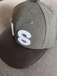 Item thumbnail for item ca3f8d6f-1794-412f-954f-9c4ee9e9397d