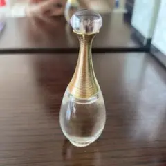 CHRISTIAN DIOR ディオール ジャドール　オードゥ　パルファン