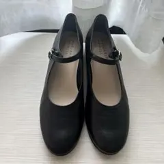 MARGARET HOWELL idea ストラップパンプス　シューズ　ブラック