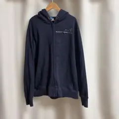 新品】マンハッタナーズ フード付トレーナー 「フェデリコとカメラ