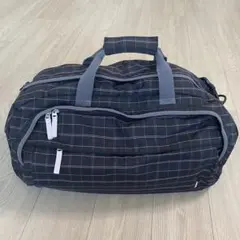 EASTBOY イーストボーイ　ボストンバッグ 旅行用バッグ 黒ピンクチェック柄のサムネイル