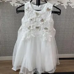 刺繍ドレス　セレモニードレス　90 ドレス　蝶々柄　パーティー用　入学式　白色