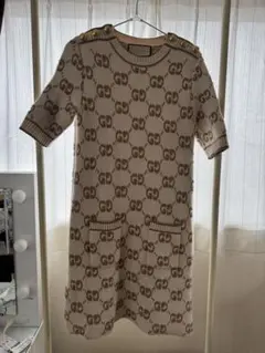 美品 GUCCI GG柄 ラメ 半袖 ニットワンピース 黒 - メルカリ