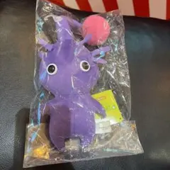 紫色のぬいぐるみキャラクター　　ピクミン
