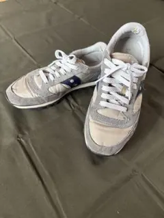 【匿名送料込】Saucony JAZ LOW PRO スニーカー グレー24cmのサムネイル