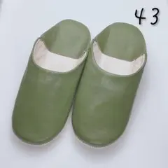 Item thumbnail for item 217c5a0b-b89c-4a1e-be46-760fc001b049