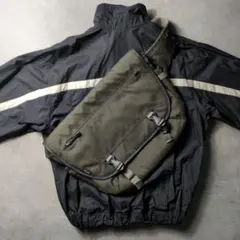 Item thumbnail for item 421e70e1-f7d3-46fb-aef5-67374bec37f2