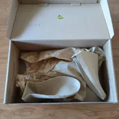 KEEN　から箱のサムネイル
