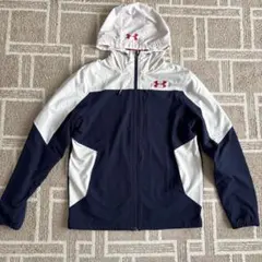 Under Armour フード付きウィンドブレーカー M