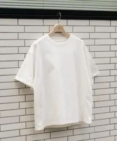 BONBON【未使用】ボックスクルーネックTシャツ Mサイズ