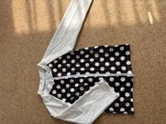 水玉模様 長袖ラッシュガード　XXL 120〜130
