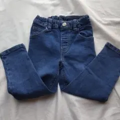 濃紺デニムと白パンツセット