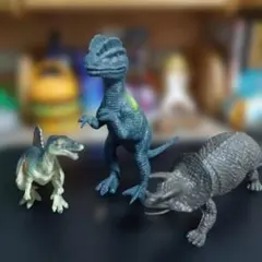 恐竜 フィギュア３体セット