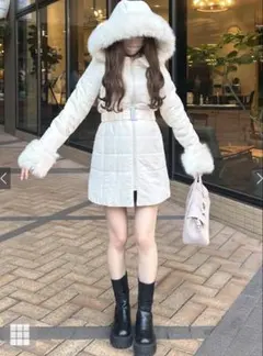 ベルト付きファーダウンコート　アイボリー