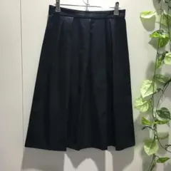 【UNTITLED】スカート 無地 ブラック系 2 M アンタイトル　ひざ丈