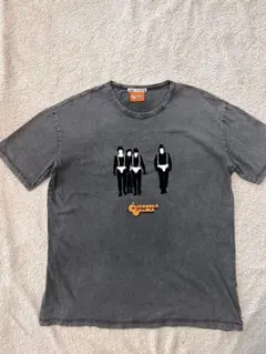時計仕掛けのオレンジTシャツのサムネイル