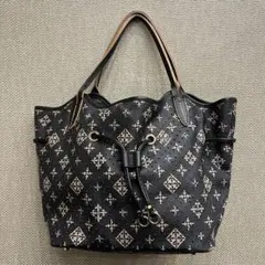 美品 russet トートバッグ モノグラム パンチング レザー ブラック系