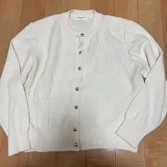 ミカレディ　ホワイト　カーディガン　Mサイズ