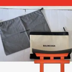 BALENCIAGA クラッチバッグ アイボリー/ブラック