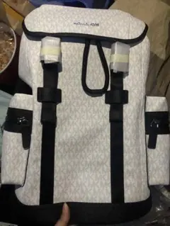 マイケルコース COOPER ポケット バックパック - MKシグネチャー