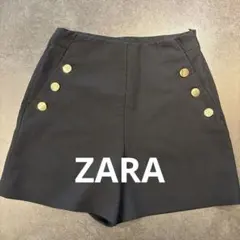 ZARA ブラック ボタン付きショートパンツ M
