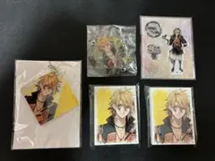 オランピアソワレ　刈稲　アクスタ　アクキー　チャーム　キャンバス