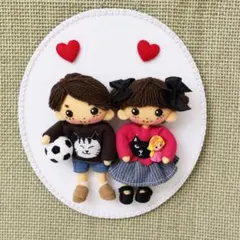 フェルトハンドメイド・男の子・女の子・仲良しリースのサムネイル