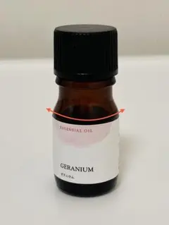 【残量約8割】ゼラニウム⭐︎5ml⭐︎生活の木⭐︎エッセンシャルオイル⭐︎天然精油のサムネイル