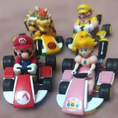 マクドナルド ハッピーセット マリオカート8・4台セット マリオ ピーチ クッパのサムネイル