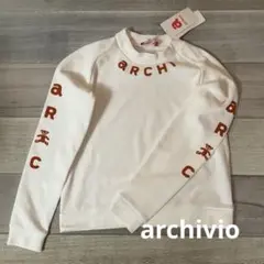 新品archivio アーチロゴホワイト ハイネックプルオーバー38