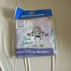 ディズニー　ミニタオル　バズ