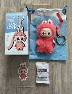 ラブブ LABUBU PIN FOR LOVE ぬいぐるみペンダント N n