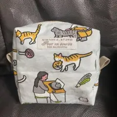 ZERO PER ZERO CAT 猫小物入れ　ボックスポーチハンドメイド韓国