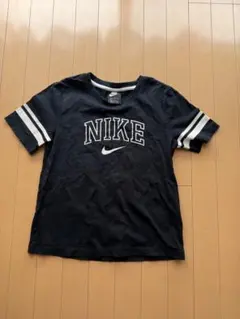 NIKE ネイビー　Tシャツ