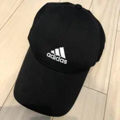 アディダス　ベースボールキャップ　ブラック　ゴルフ　スポーツに