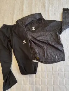 hummel ピステ上 Mサイズ下Sサイズ