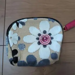 Item thumbnail for item 20ea499d-2722-4fb1-bfd0-2ff475130a2c