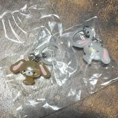サンリオキャラクターズ ゆるっとめじるしアクセサリー しろうさ くろうさ