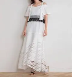 アウラアイラ　AULA AILA 白　ロング　ワンピース　カットワーク　レースのサムネイル