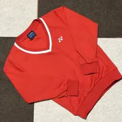 美品❣️YONEX ヨネックス 赤 Vネック ウォームアップウェア J130