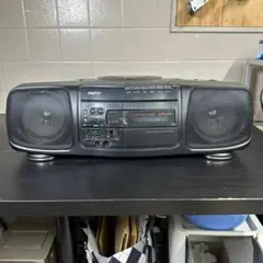 美品　SANYO CDラジカセ プレーヤー サンヨー 三洋 レア！のサムネイル