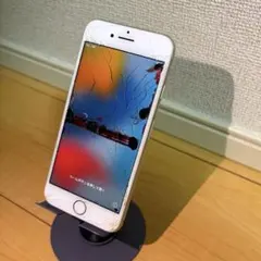 Apple iPhone 7 32GB シルバー