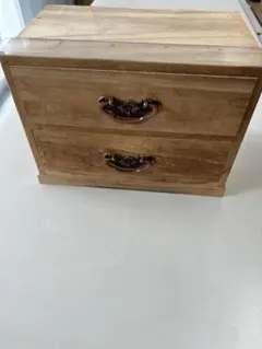 Item thumbnail for item a6caf2dc-8c3e-48d0-bdd4-58fb0de1bd2b