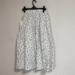 ユニクロ コクーンスカート